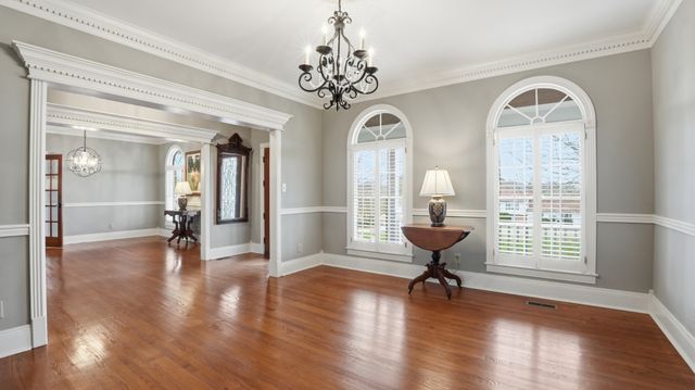 630 Shadowbrook Rd, Winchester, TN 37398