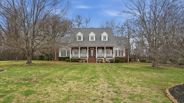 630 Shadowbrook Rd, Winchester, TN 37398