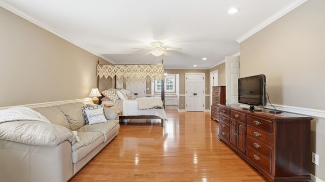 630 Shadowbrook Rd, Winchester, TN 37398