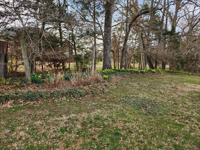 630 Shadowbrook Rd, Winchester, TN 37398