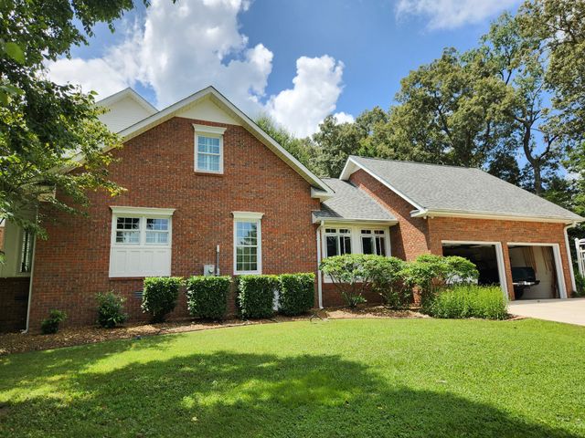 630 Shadowbrook Rd, Winchester, TN 37398