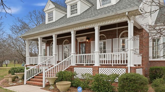 630 Shadowbrook Rd, Winchester, TN 37398