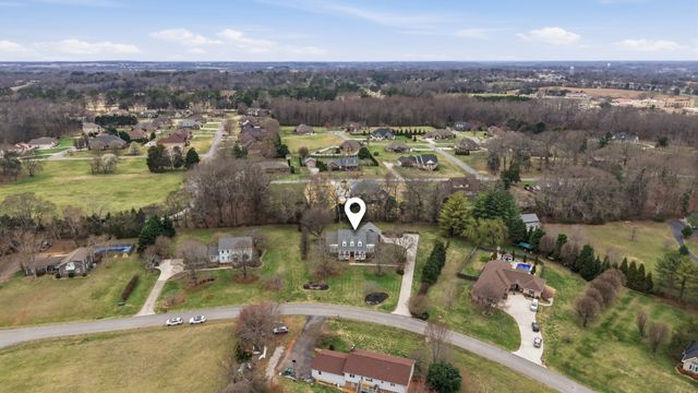 630 Shadowbrook Rd, Winchester, TN 37398
