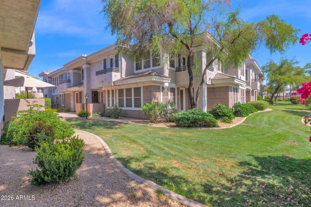 15221 N CLUBGATE Drive 1021, Scottsdale, AZ 85254