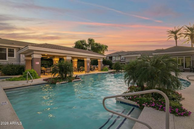 15221 N CLUBGATE Drive 1021, Scottsdale, AZ 85254