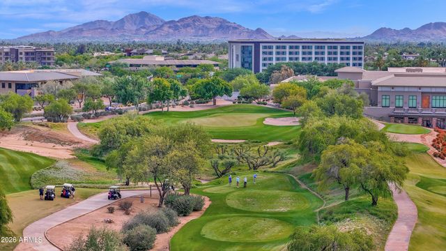 15221 N CLUBGATE Drive 1021, Scottsdale, AZ 85254