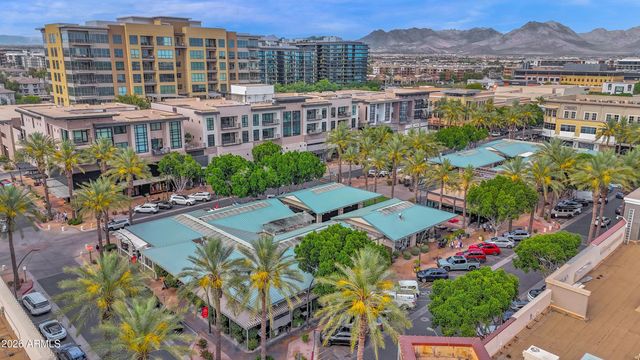 15221 N CLUBGATE Drive 1021, Scottsdale, AZ 85254