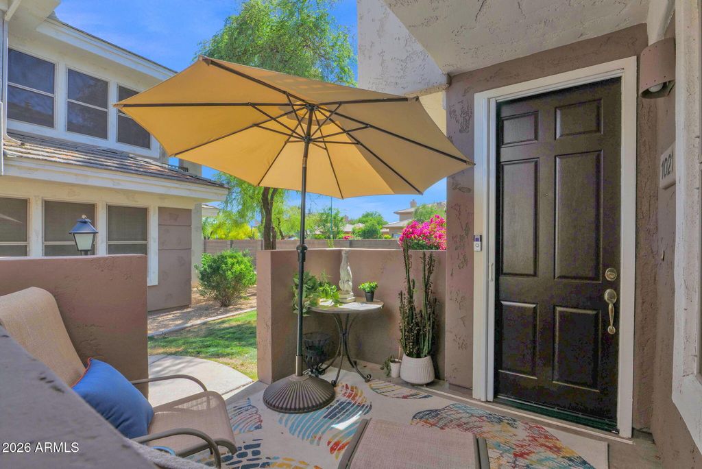 15221 N CLUBGATE Drive 1021, Scottsdale, AZ 85254 — photo 3