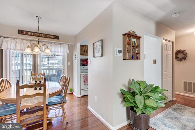 4290 N WOODS TRL, Hampstead, MD 21074