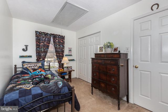 4290 N WOODS TRL, Hampstead, MD 21074