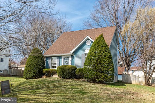 4290 N WOODS TRL, Hampstead, MD 21074