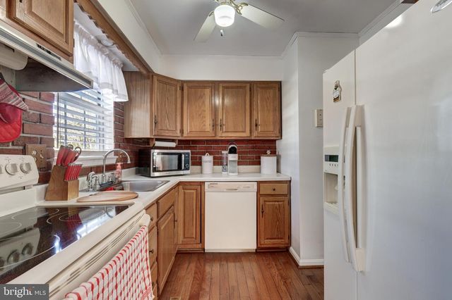 4290 N WOODS TRL, Hampstead, MD 21074