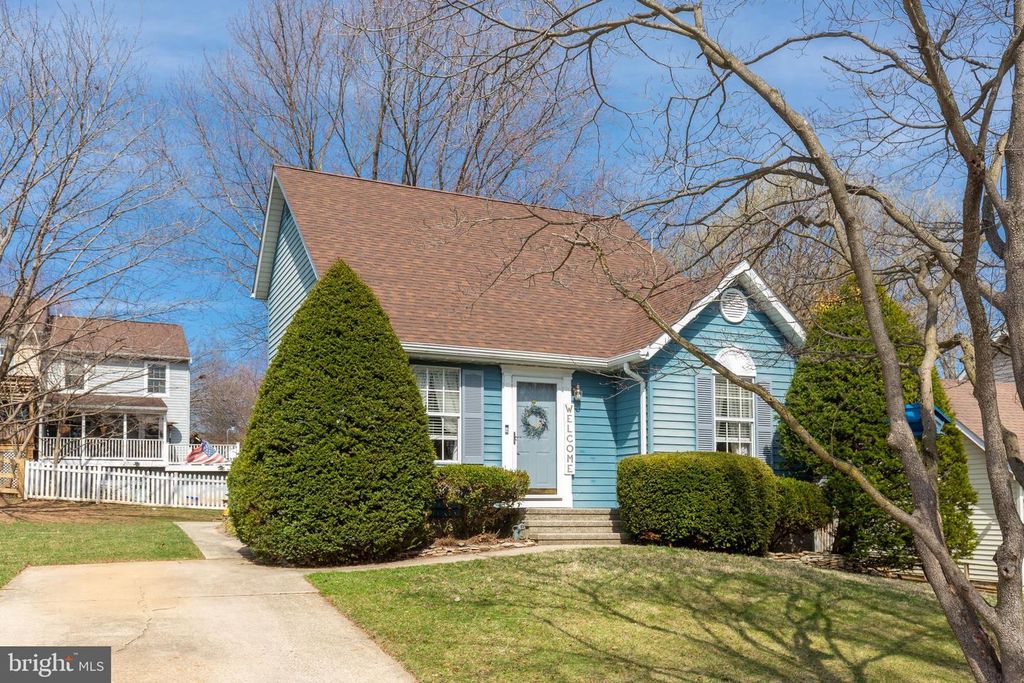 4290 N WOODS TRL, Hampstead, MD 21074