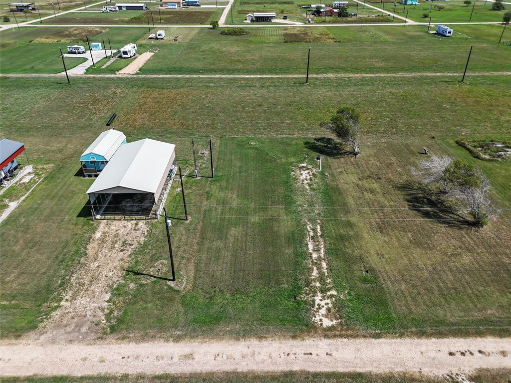 198 Starfish, Palacios, TX 77465