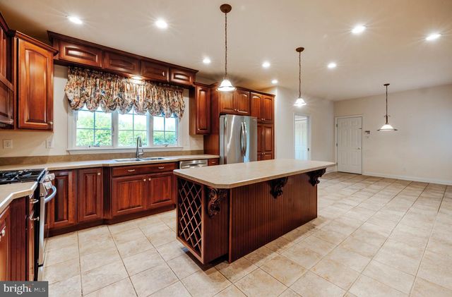 665 LANDIS AVE, Bridgeton, NJ 08302