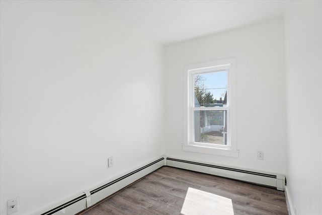 69 Harrison St, Haverhill, MA 01830
