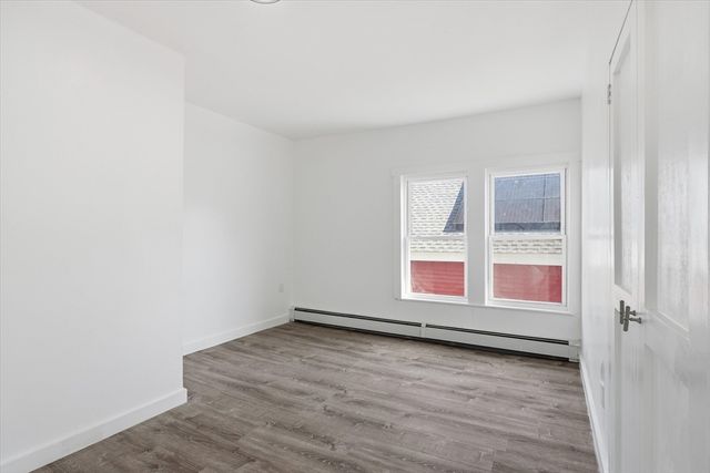 69 Harrison St, Haverhill, MA 01830