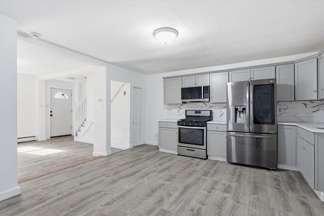 69 Harrison St, Haverhill, MA 01830