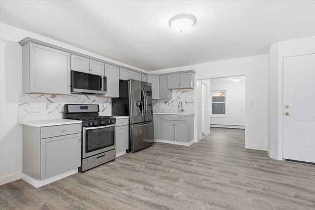 69 Harrison St, Haverhill, MA 01830