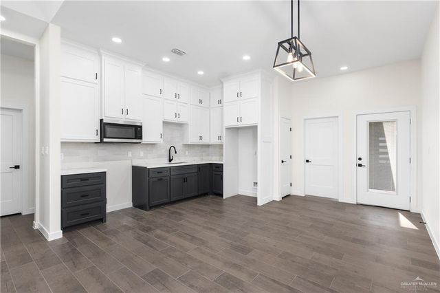 703 W 25th Street, Mission, TX 78572