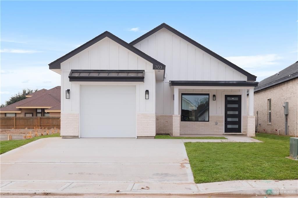 703 W 25th Street, Mission, TX 78572