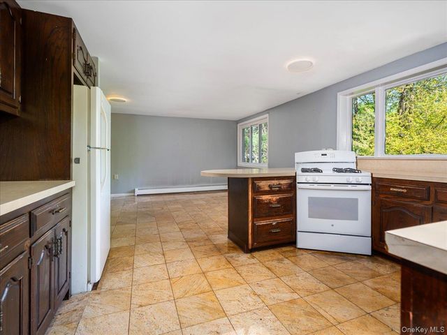 140 Camp Hill Road, Pomona, NY 10970