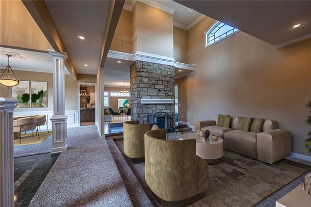 521 W Clark Street, Warrensburg, MO 64093