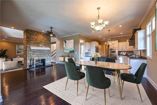 521 W Clark Street, Warrensburg, MO 64093