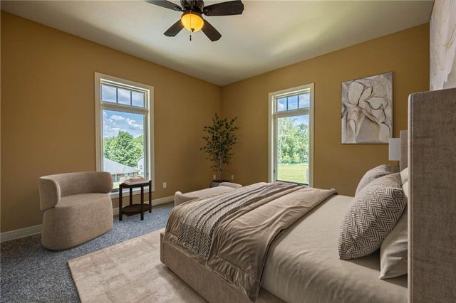 521 W Clark Street, Warrensburg, MO 64093