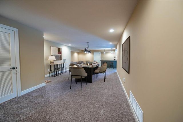 521 W Clark Street, Warrensburg, MO 64093