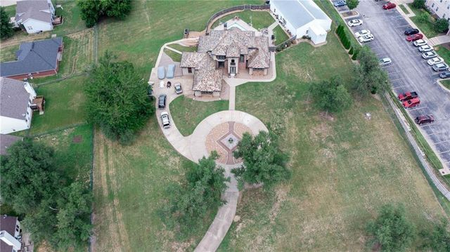 521 W Clark Street, Warrensburg, MO 64093