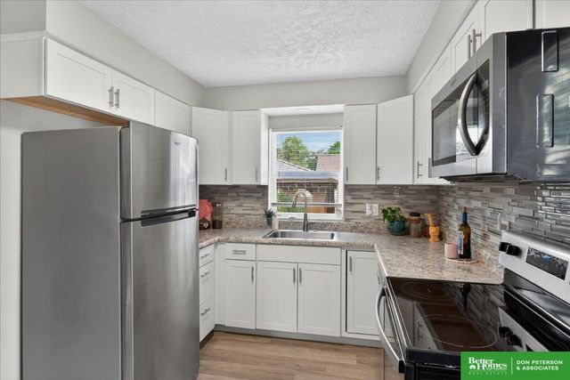 1325 N Garfield Street, Fremont, NE 68025