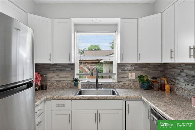 1325 N Garfield Street, Fremont, NE 68025
