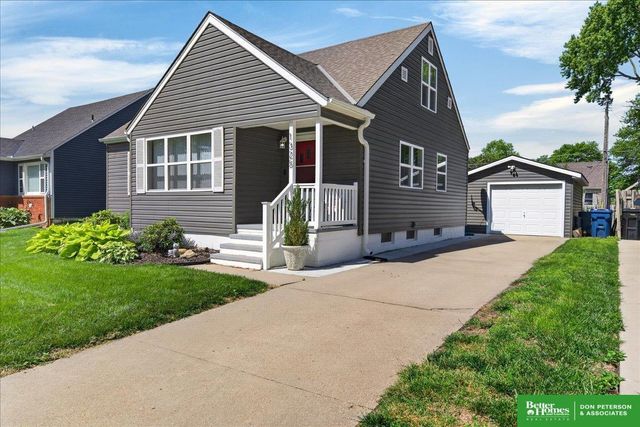 1325 N Garfield Street, Fremont, NE 68025