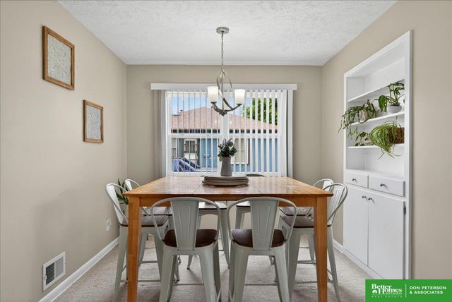 1325 N Garfield Street, Fremont, NE 68025