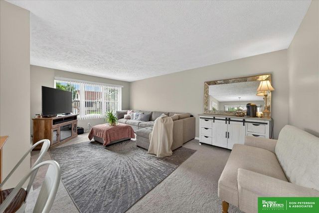 1325 N Garfield Street, Fremont, NE 68025