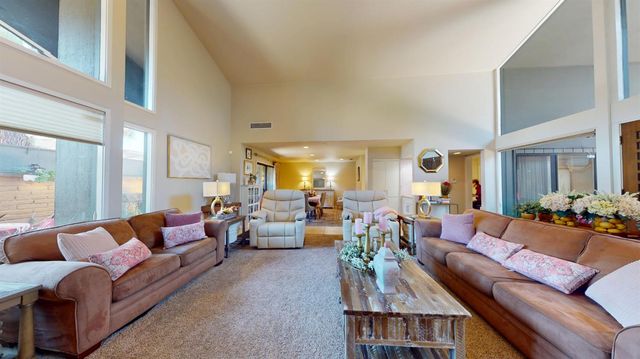 5005 N Van Ness Boulevard, Fresno, CA 93711