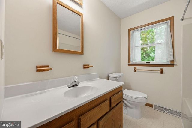 491 REDWOOD LN, Lusby, MD 20657
