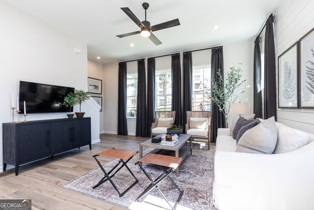 982 Bibbs Circle NW 18, Atlanta, GA 30318