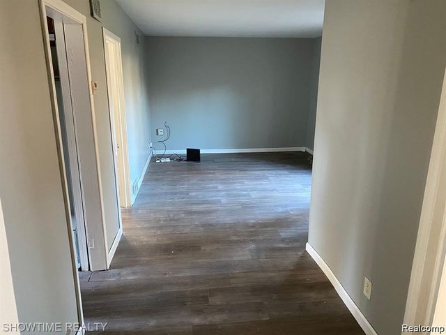 11419 Braile Street, Detroit, MI 48228