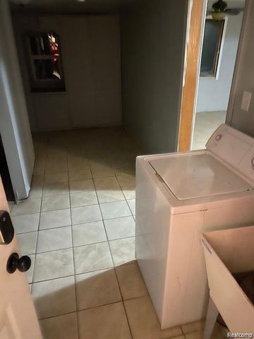 11419 Braile Street, Detroit, MI 48228