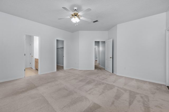 7060 Lago Mirada Drive, Navarre, FL 32566