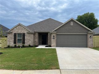 393 Smith Street, West Fork, AR 72774
