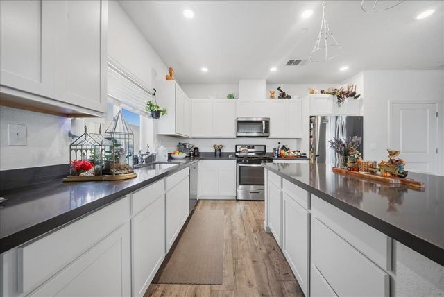 3174 Dunlap St, Lincoln, CA 95648