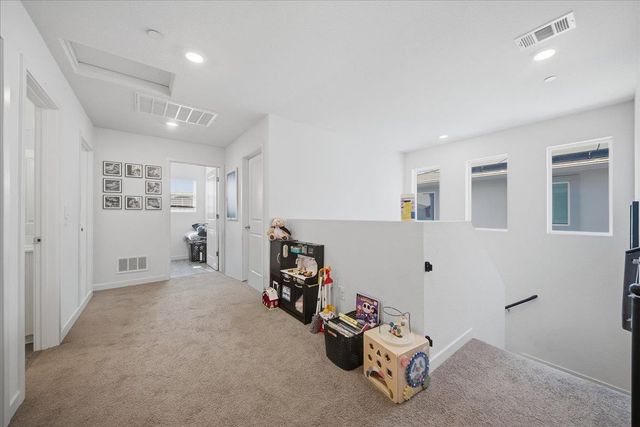 3174 Dunlap St, Lincoln, CA 95648