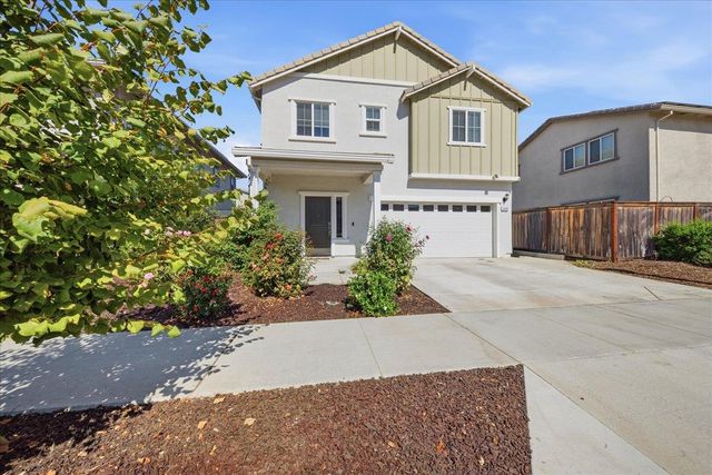 3174 Dunlap St, Lincoln, CA 95648