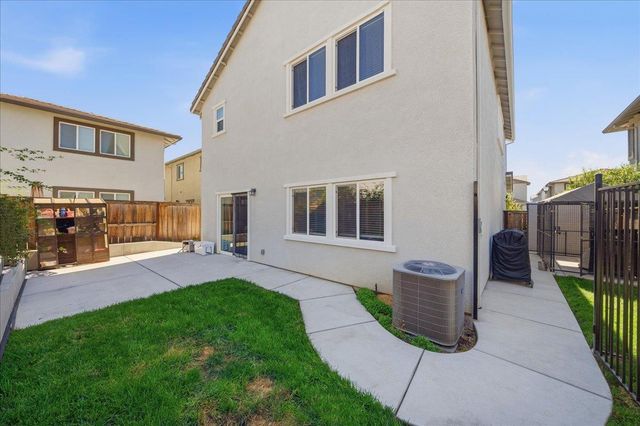 3174 Dunlap St, Lincoln, CA 95648