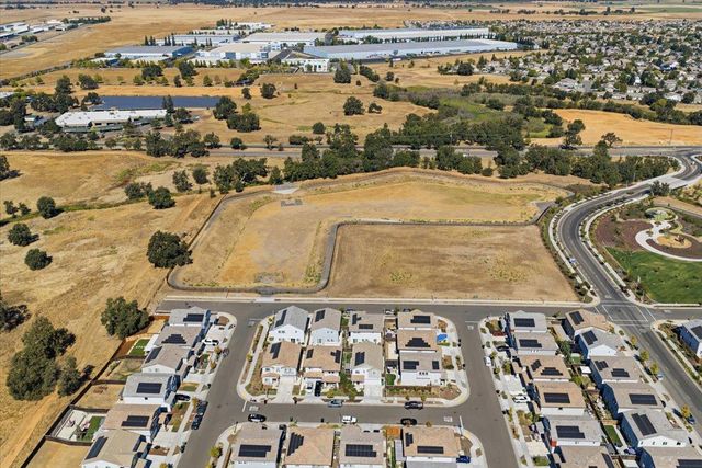 3174 Dunlap St, Lincoln, CA 95648