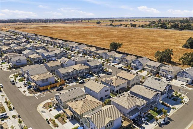 3174 Dunlap St, Lincoln, CA 95648