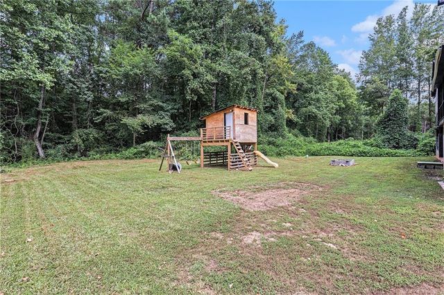 140 Indian Lake Drive, Hiram, GA 30141